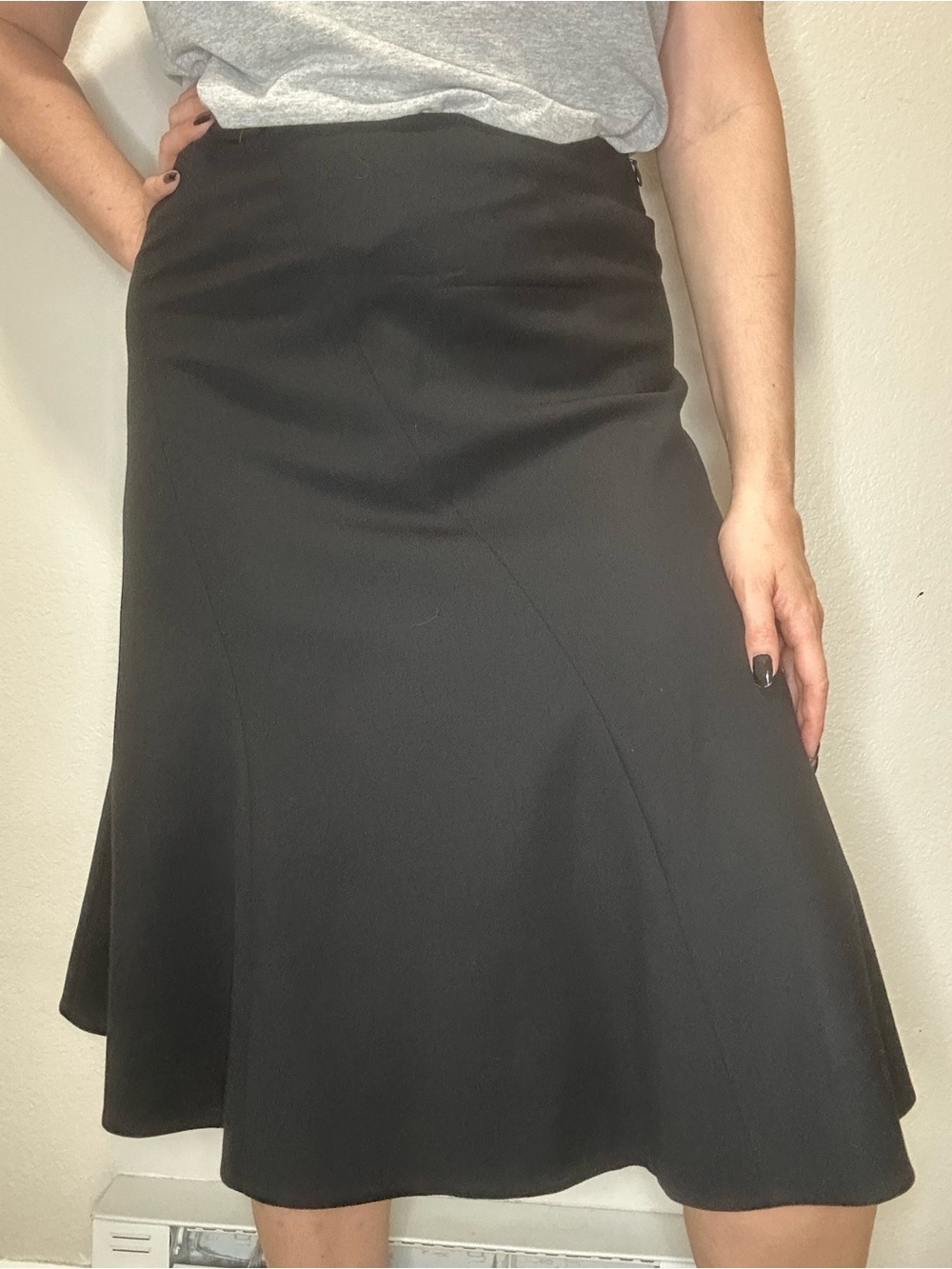 Theory Black 98% Virgin Wool Asymmetrical Trumpet Midi Skirt Size 10